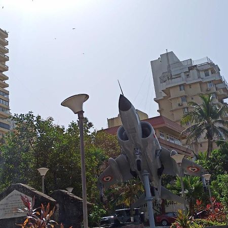 Апартаменты Cozy Private Ac Studio By The Sea Bandstand Bandra W Mumbai Nr Taj Lands End Экстерьер фото