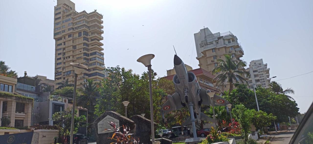 Апартаменты Cozy Private Ac Studio By The Sea Bandstand Bandra W Mumbai Nr Taj Lands End Экстерьер фото
