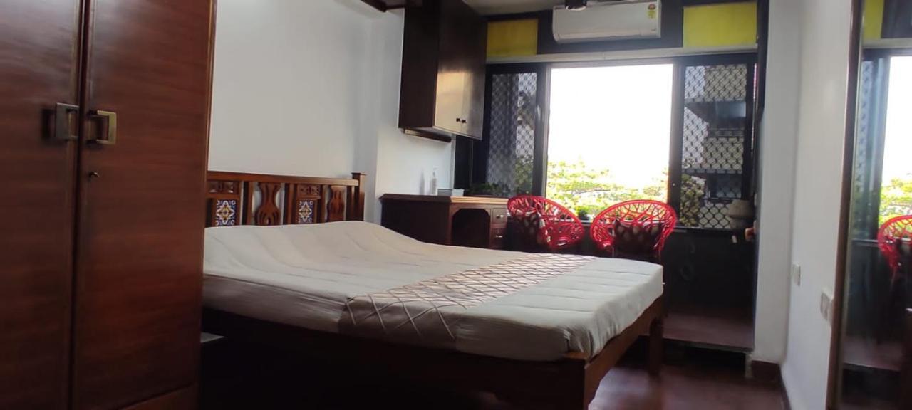 Апартаменты Cozy Private Ac Studio By The Sea Bandstand Bandra W Mumbai Nr Taj Lands End Экстерьер фото