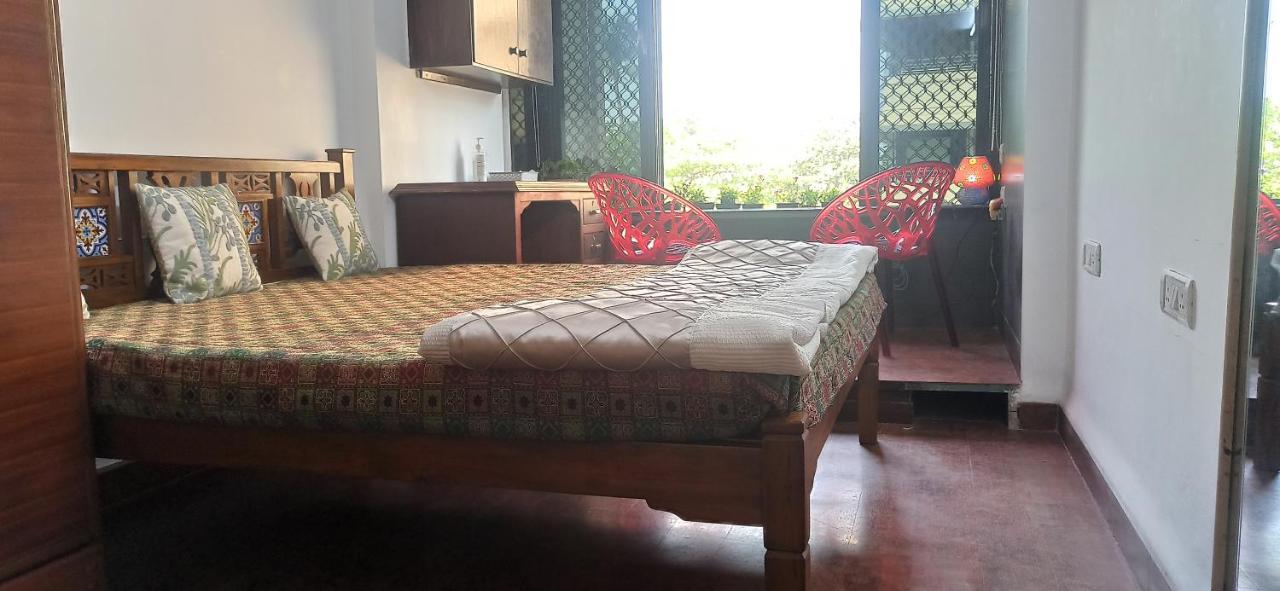 Апартаменты Cozy Private Ac Studio By The Sea Bandstand Bandra W Mumbai Nr Taj Lands End Экстерьер фото